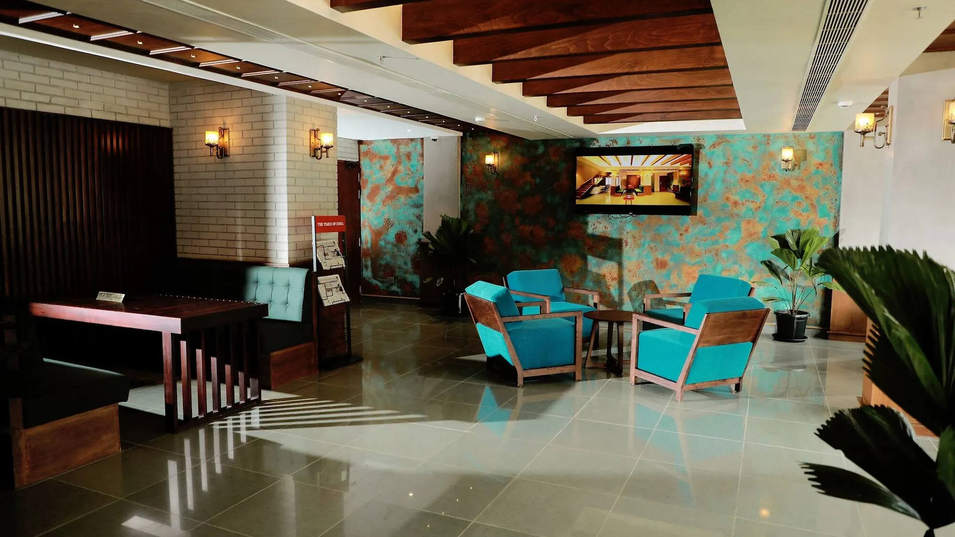 Yash International Calicut Hotel